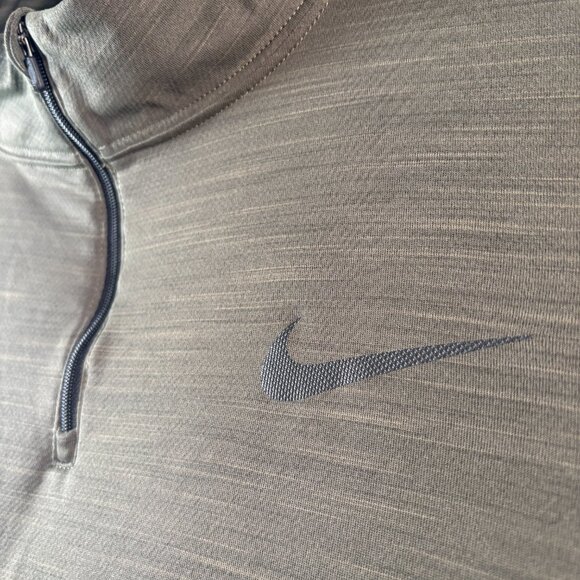 Nike Dri-Fit Green Athletic Quarter Zip Jogging Pullover Sweatshirt Men's Size L - Picture 3 of 8